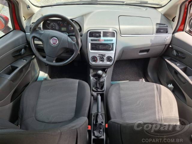 2011 FIAT PUNTO 