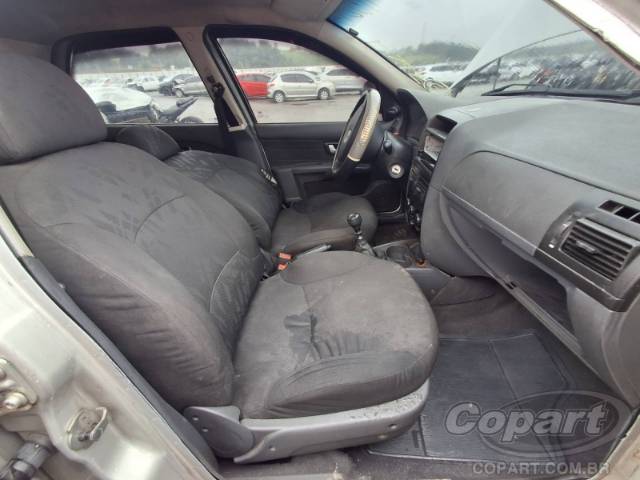 2011 FIAT SIENA 
