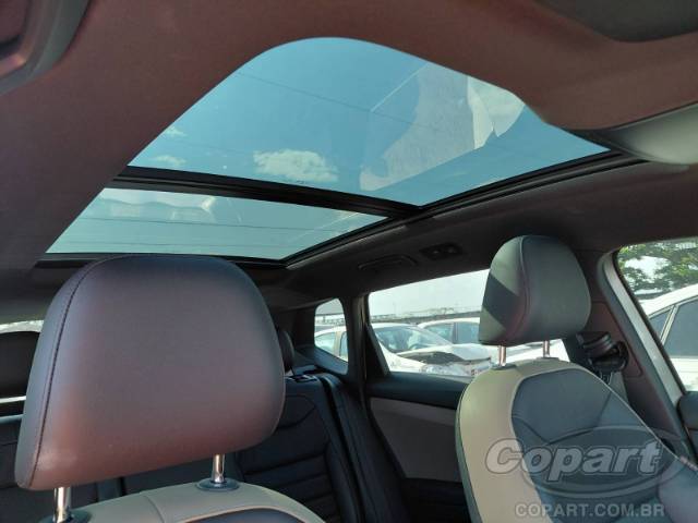 2022 VOLKSWAGEN TAOS 