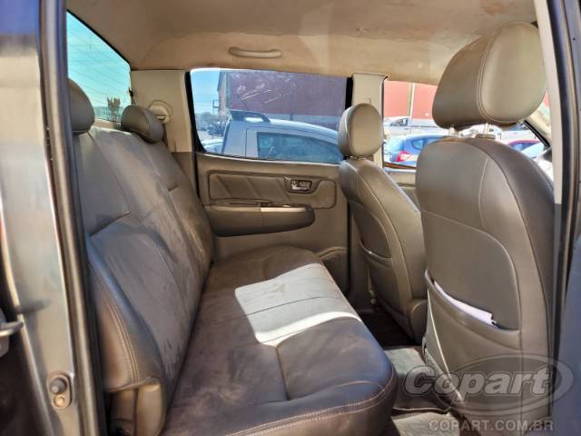 2014 TOYOTA HILUX CD 