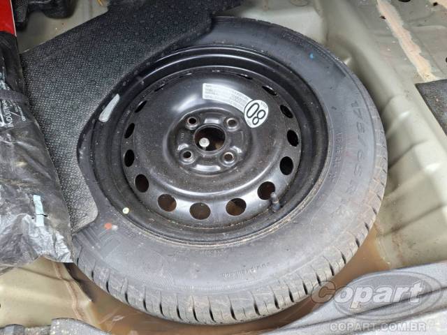 2019 TOYOTA YARIS SEDA 