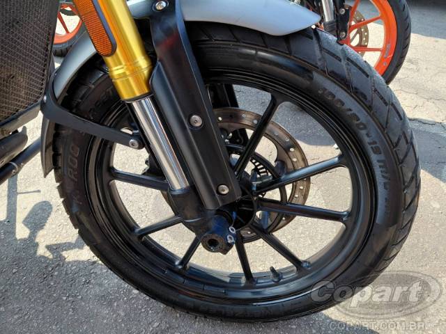2025 TRIUMPH SCRAMBLER 
