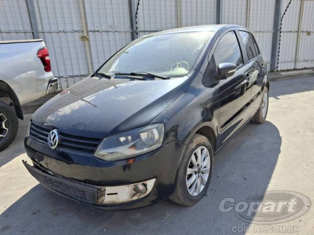 2014 VOLKSWAGEN FOX 