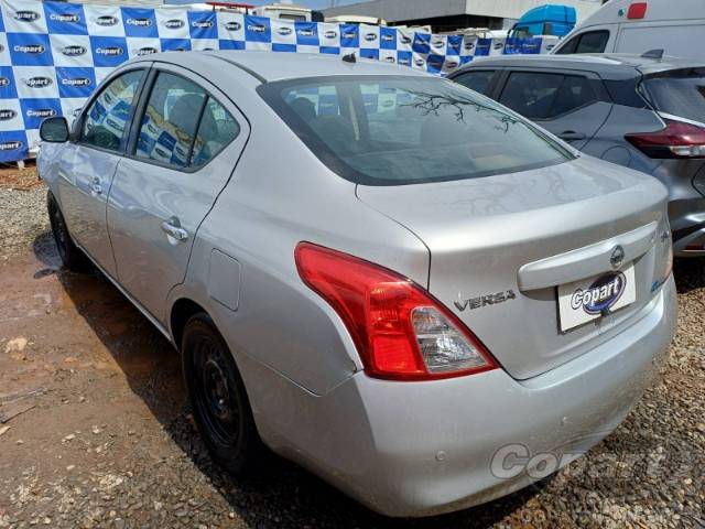 2012 NISSAN VERSA 