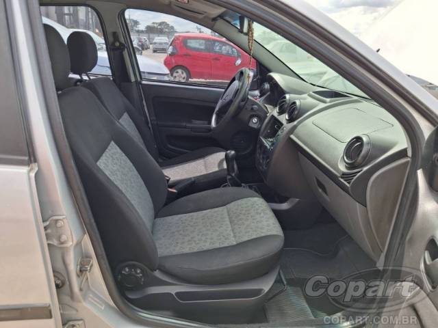 2011 FORD FIESTA SEDAN 