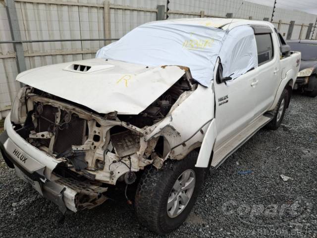 2011 TOYOTA HILUX CD 