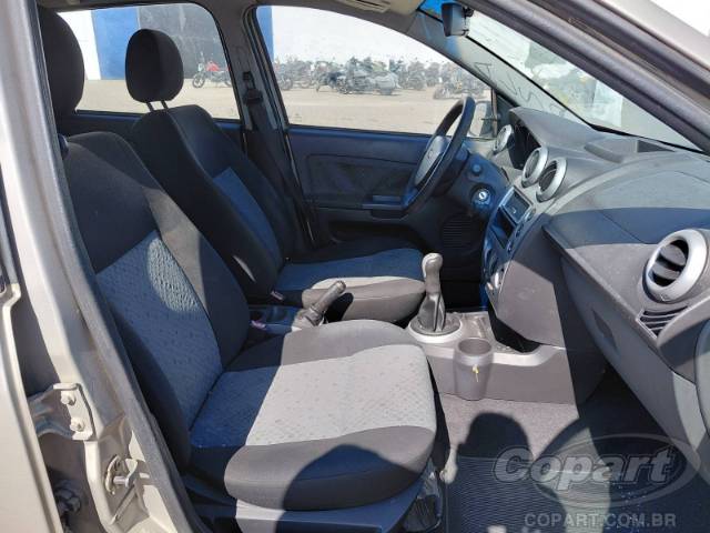 2012 FORD FIESTA 