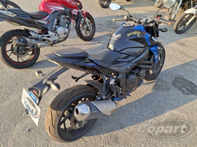 2021 SUZUKI GSX-S 