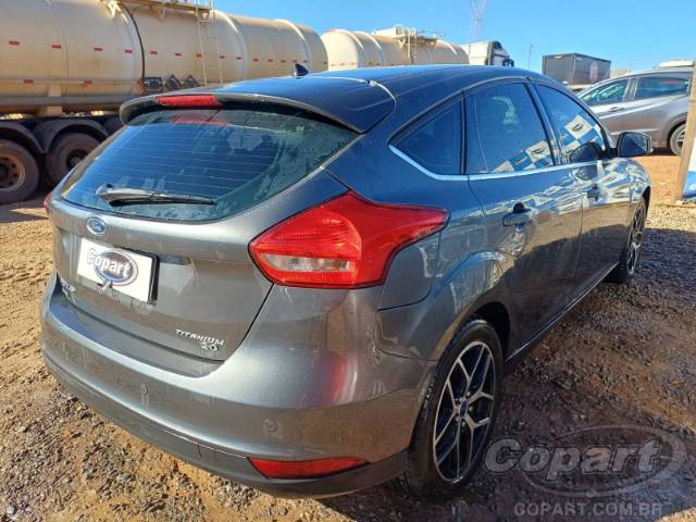 2016 FORD FOCUS 