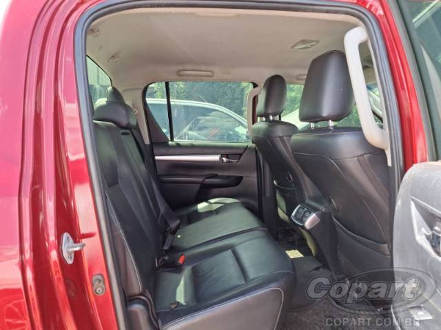 2017 TOYOTA HILUX CD 