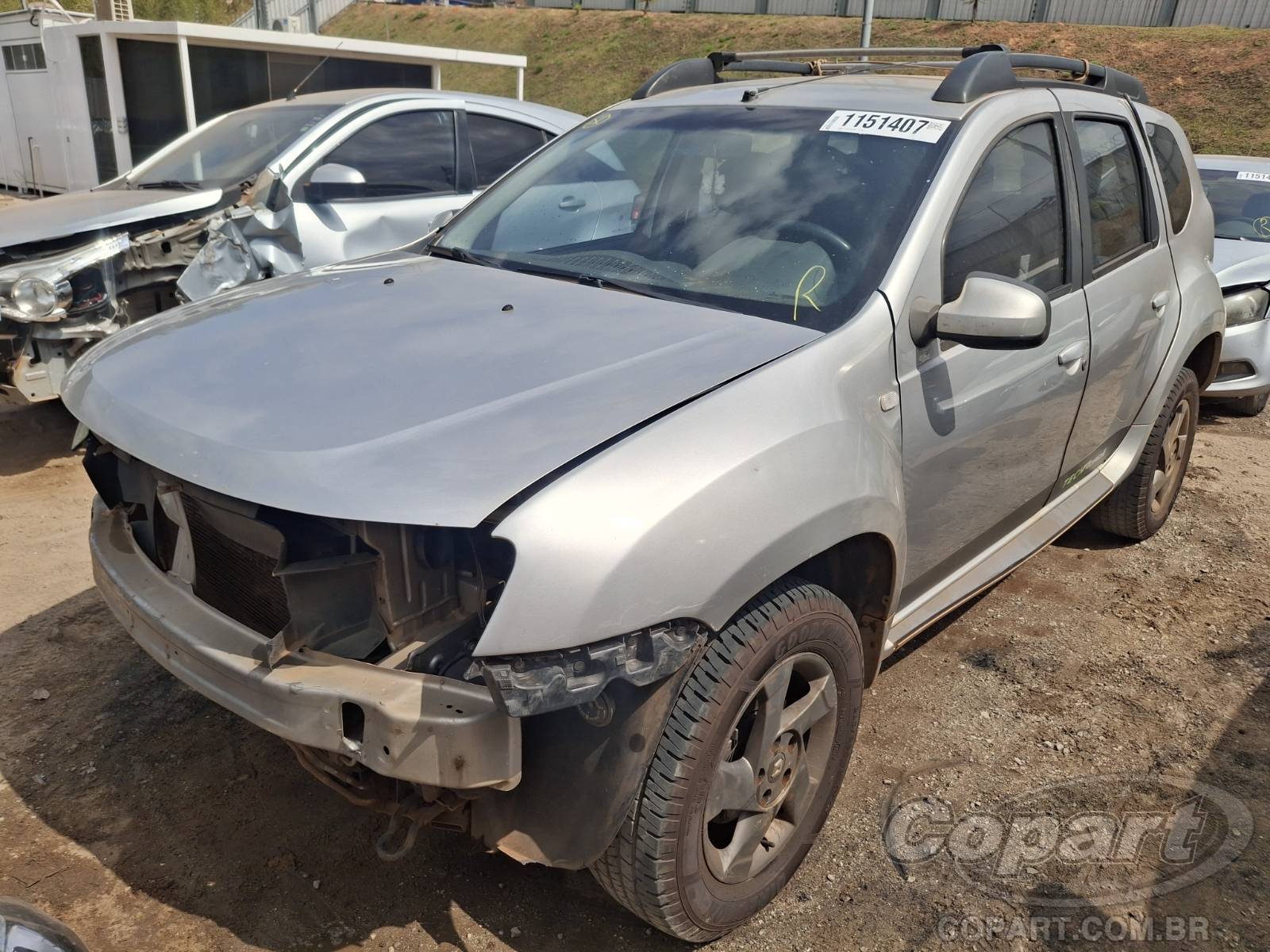 Foto 2: 2015 RENAULT DUSTER
