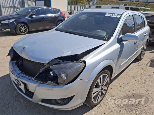 2011 CHEVROLET VECTRA HATCH 