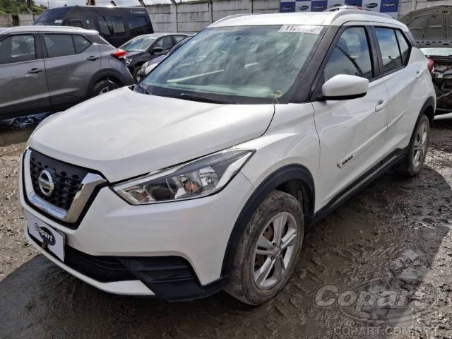 2018 NISSAN KICKS 