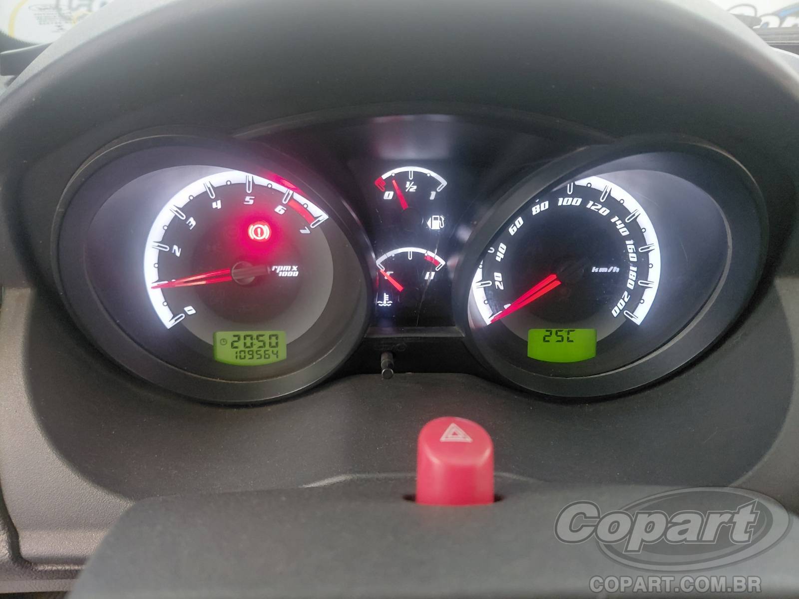 Foto 8 de 10: 2014 FORD FIESTA