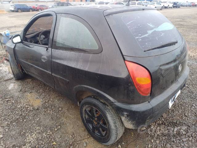 2002 CHEVROLET CELTA 