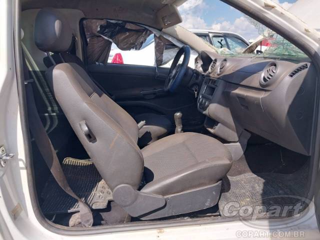 2013 VOLKSWAGEN SAVEIRO CE 
