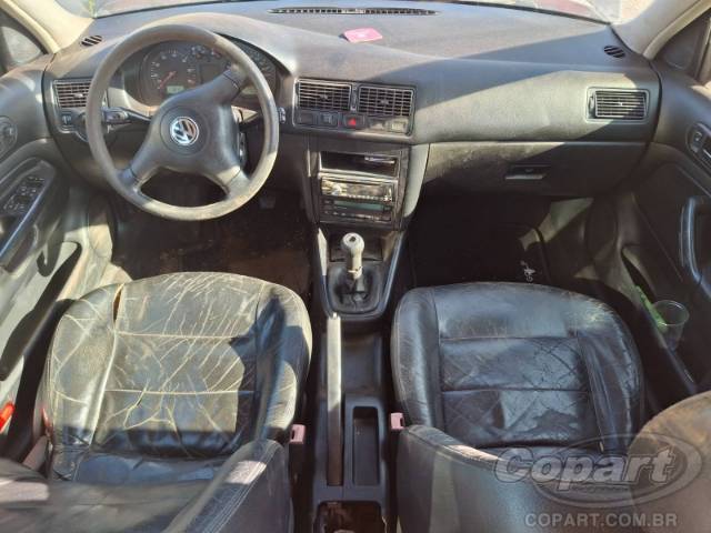 2003 VOLKSWAGEN GOLF 
