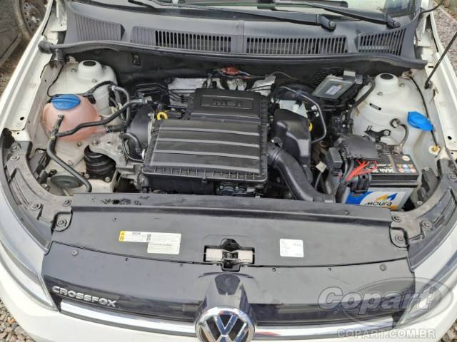 2016 VOLKSWAGEN FOX 