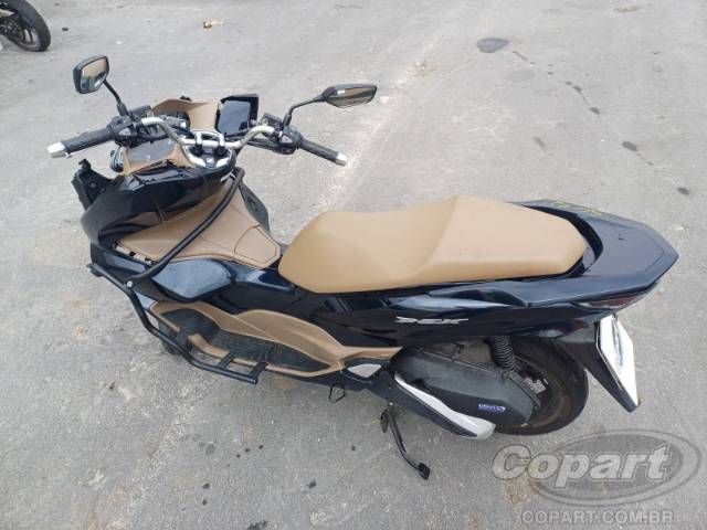 2025 HONDA PCX 