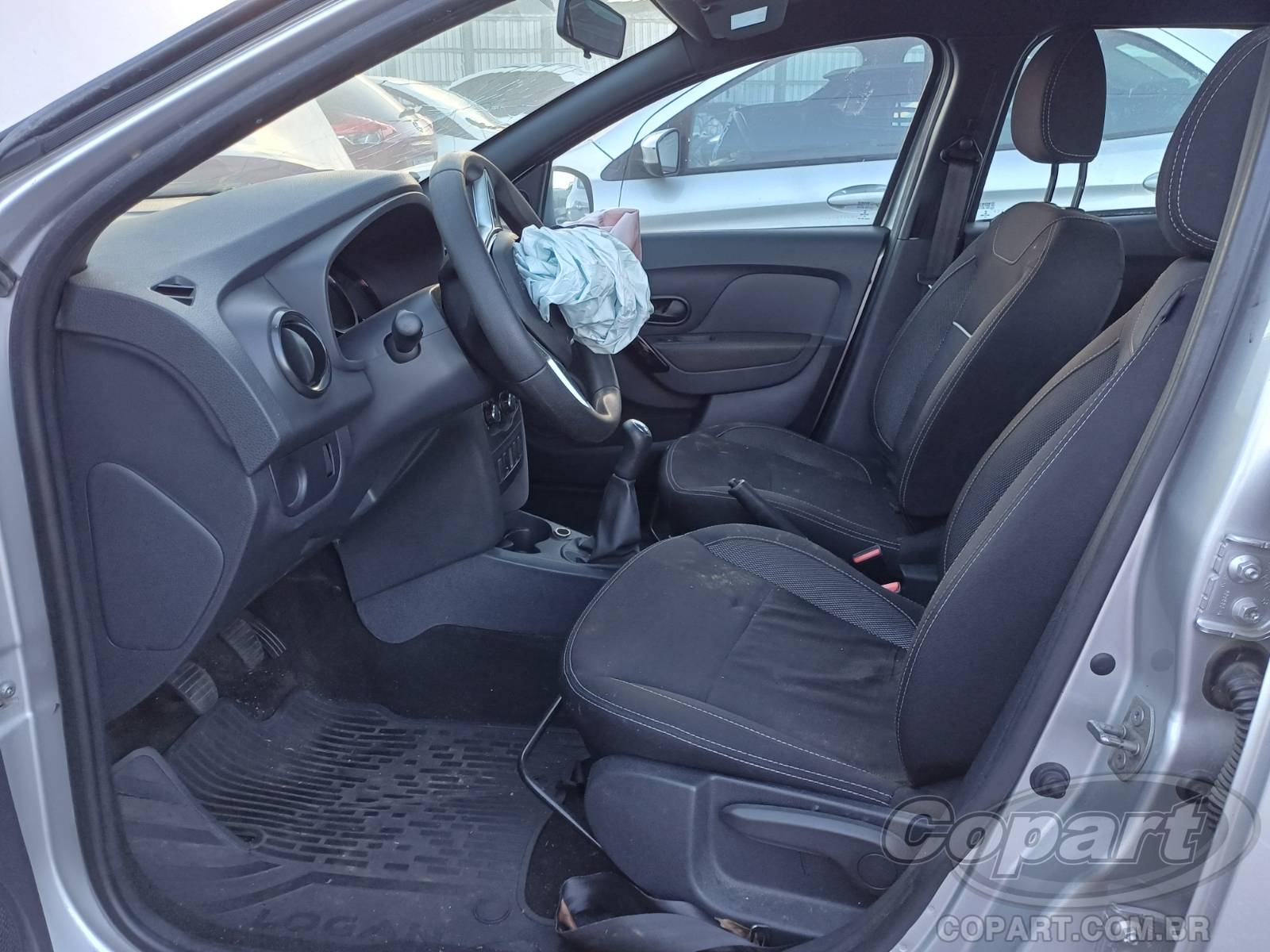 2021 RENAULT LOGAN — foto 5 de 10