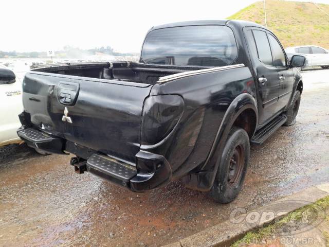 2010 MITSUBISHI L200 TRITON 