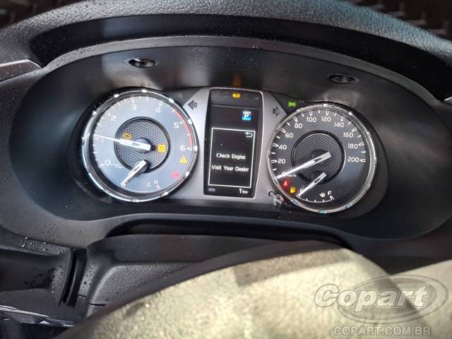 2025 TOYOTA HILUX CD 