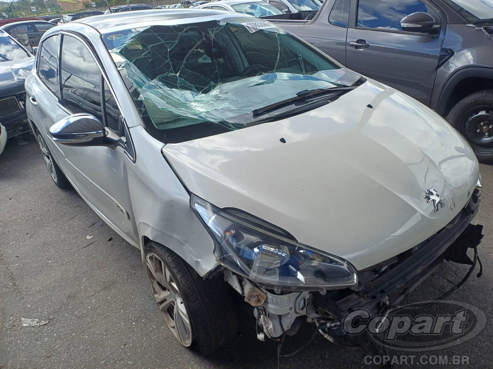 Veículo Peugeot 208 Peugeot 208 Urbantech 1.6 16V VVT 2018 2018 em leilão