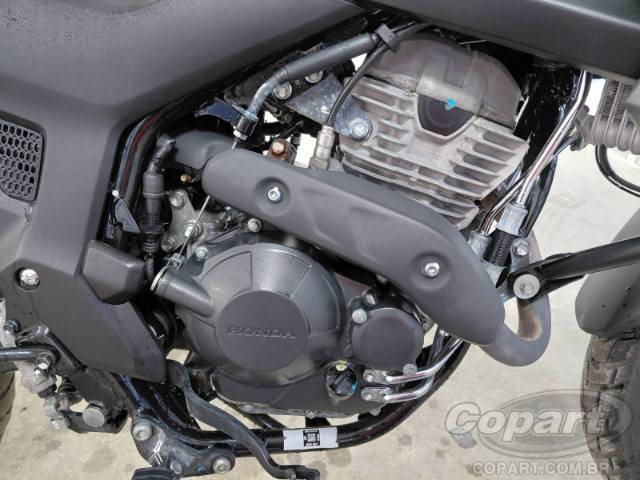 2025 HONDA XRE SAHARA 300 