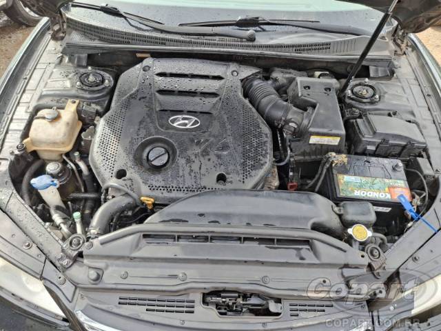 2009 HYUNDAI AZERA 