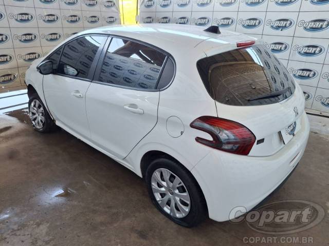 2017 PEUGEOT 208 