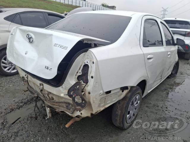 2018 TOYOTA ETIOS SEDA 