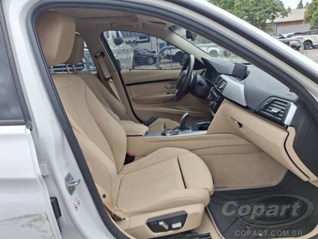 2018 BMW SERIE 3 