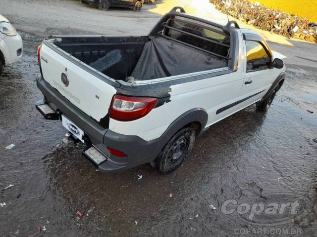 2015 FIAT STRADA 