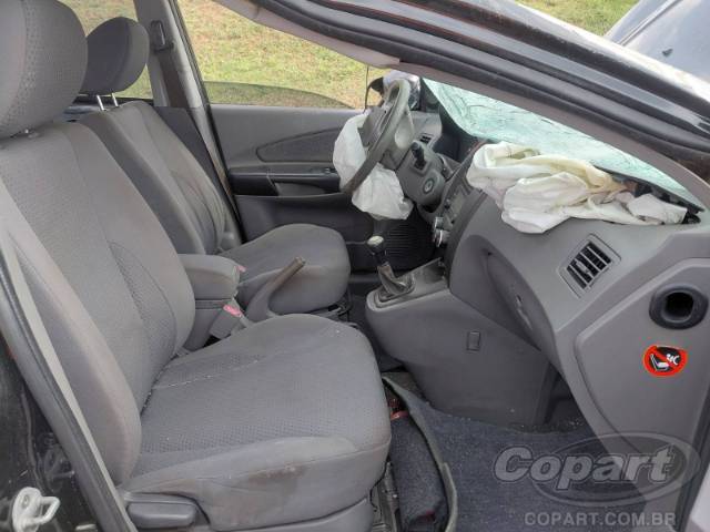 2010 HYUNDAI TUCSON 