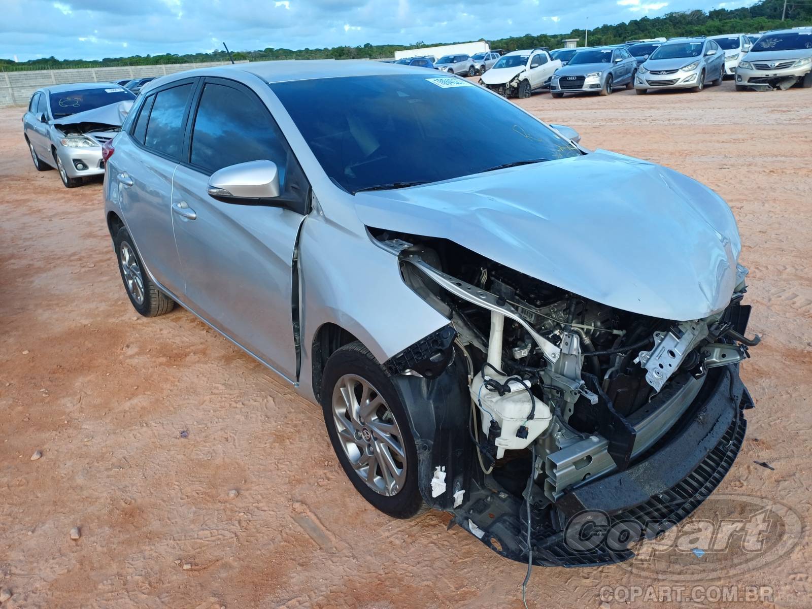 Toyota Yaris XS 1.5 16V Dual VVT-i 2024