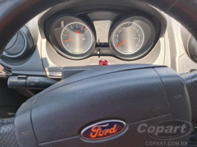 2013 FORD FIESTA 