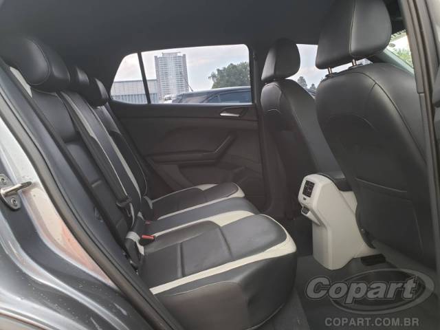 2020 VOLKSWAGEN T-CROSS 