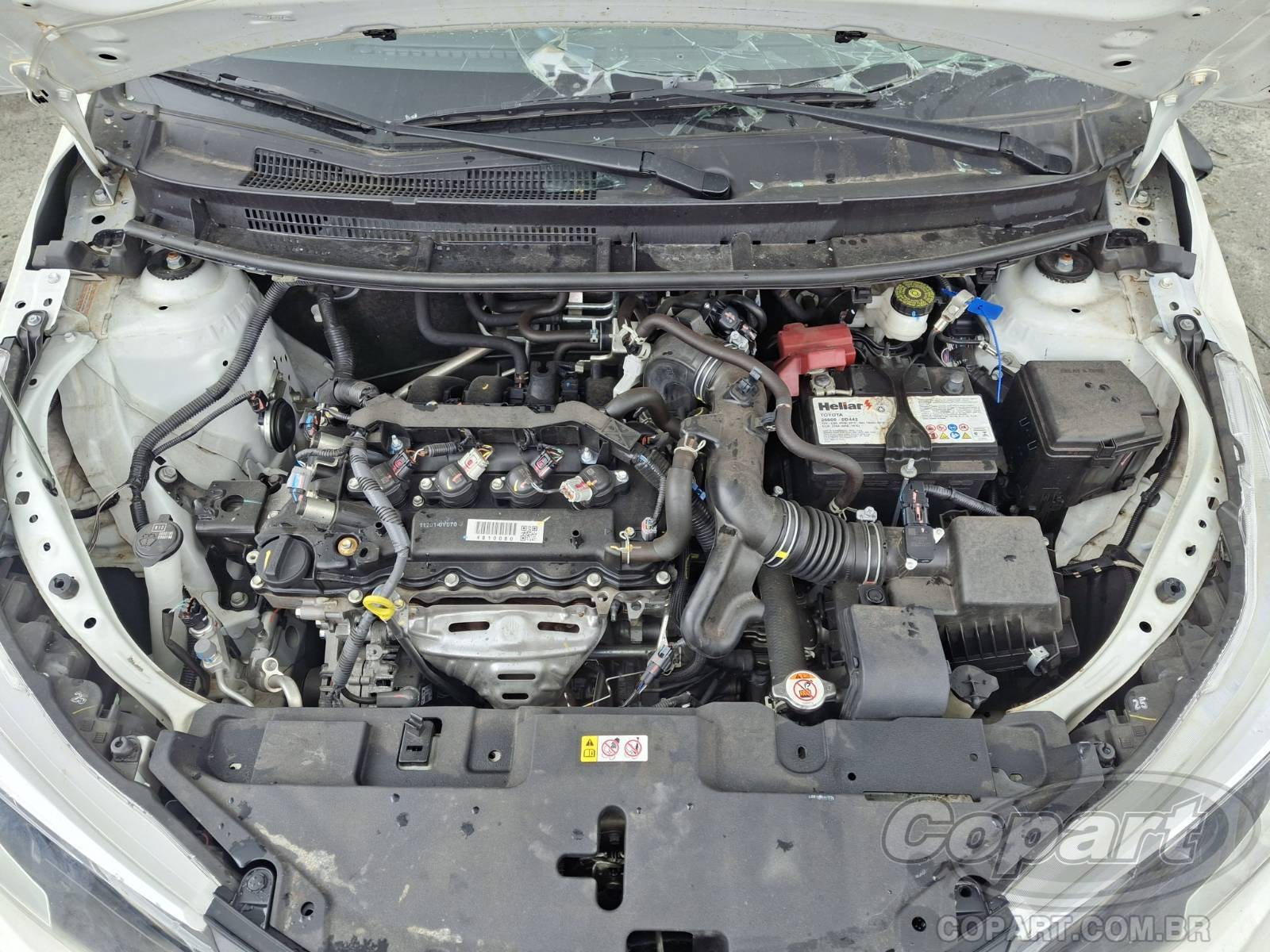 Foto 7 de 10: 2025 TOYOTA YARIS SEDA