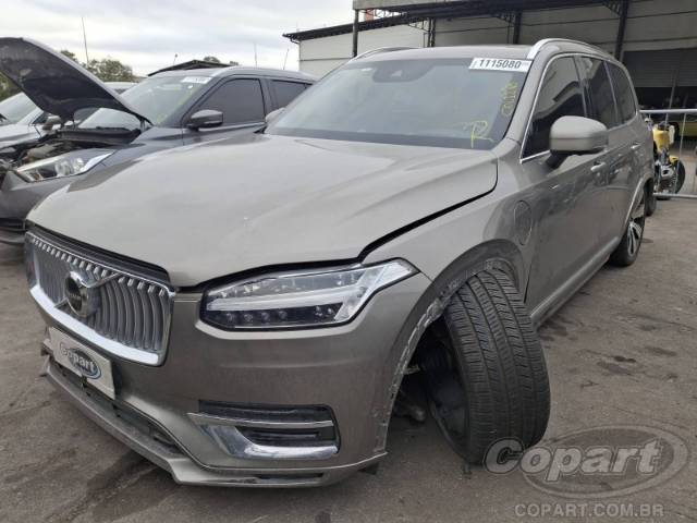 2022 VOLVO XC90 