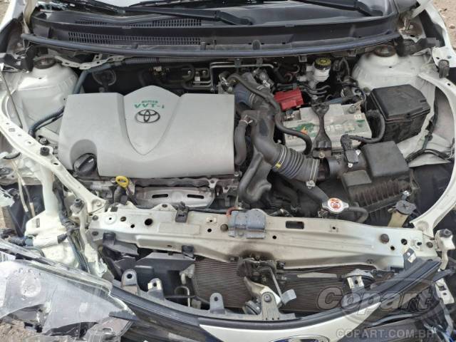 2019 TOYOTA YARIS 
