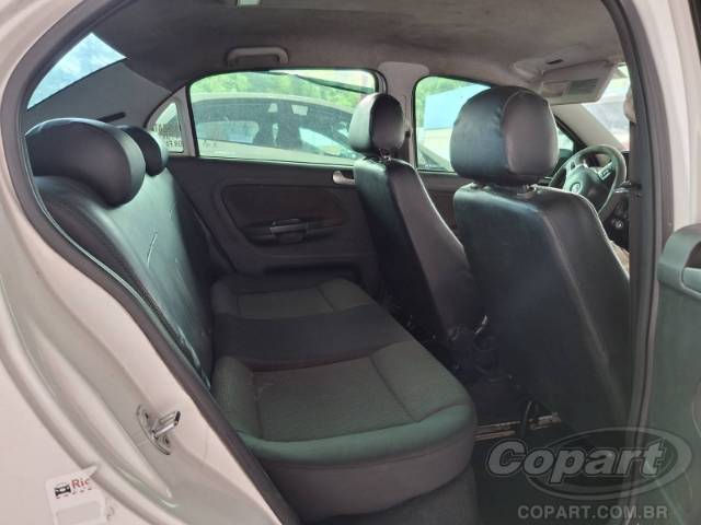2014 VOLKSWAGEN VOYAGE 