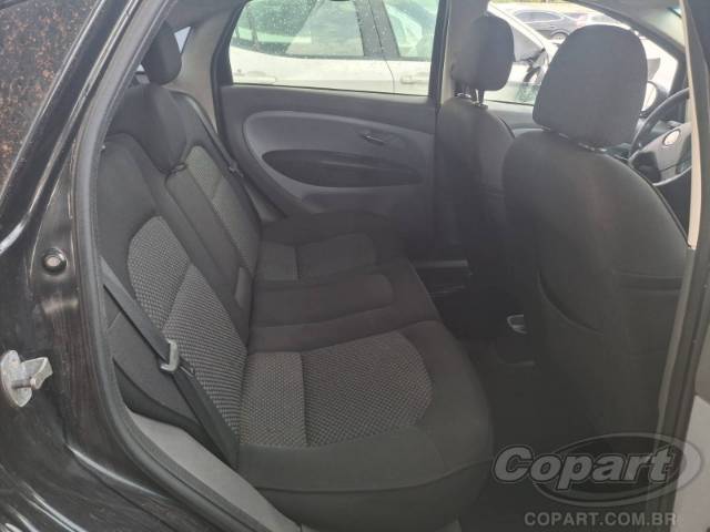 2011 FIAT LINEA 