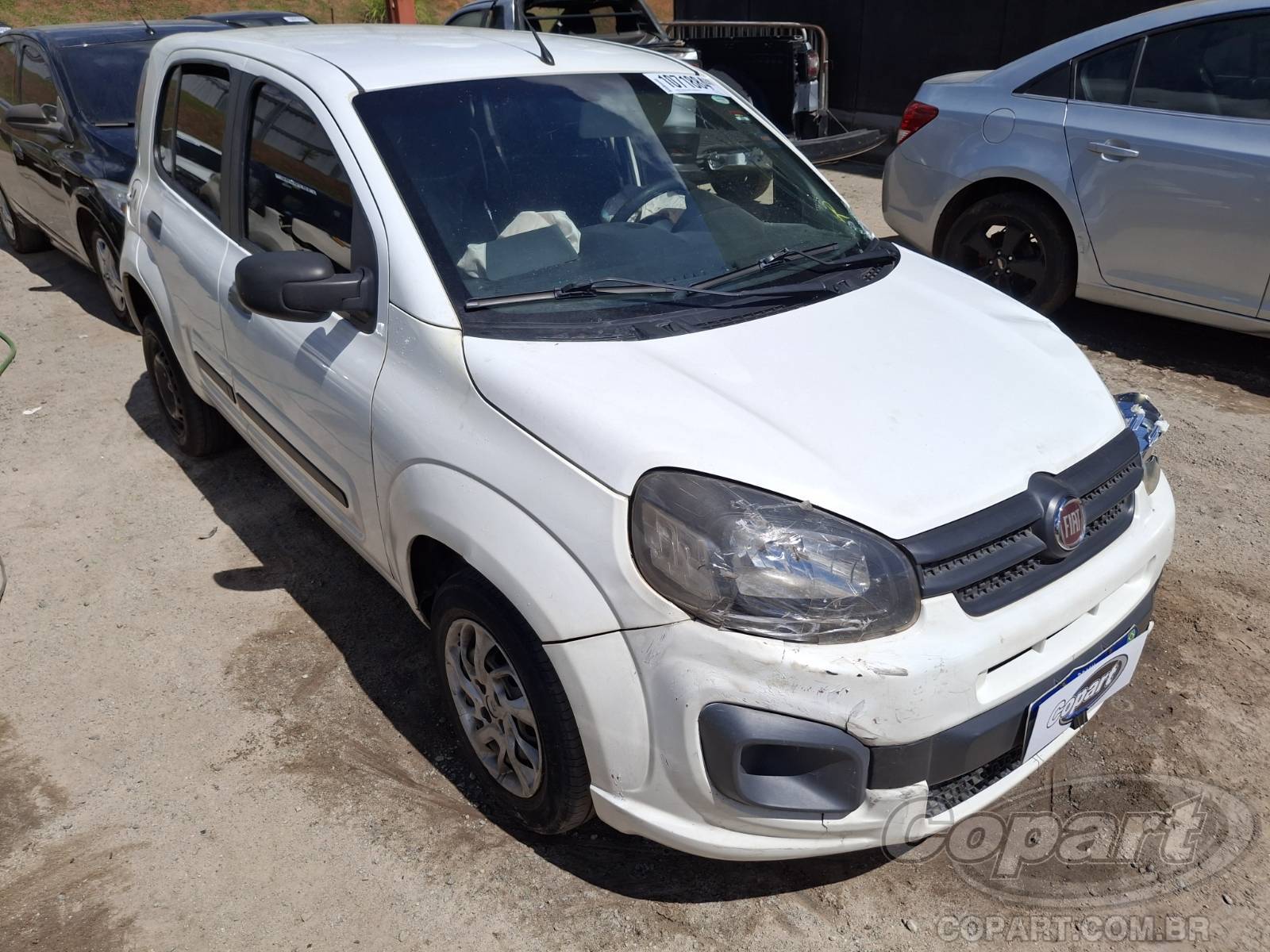 Veículo Fiat Uno Fiat Uno Attractive 1.0 Evo 2021 2021 em leilão
