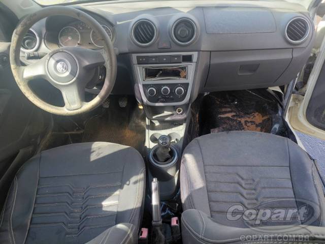 2013 VOLKSWAGEN GOL 
