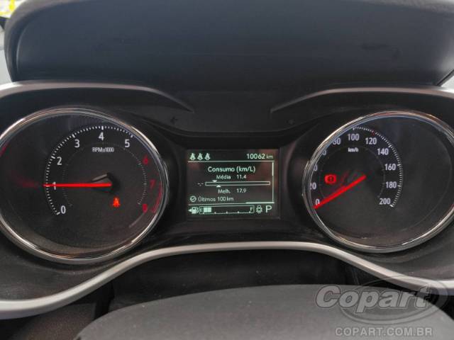 2025 CHEVROLET TRACKER 