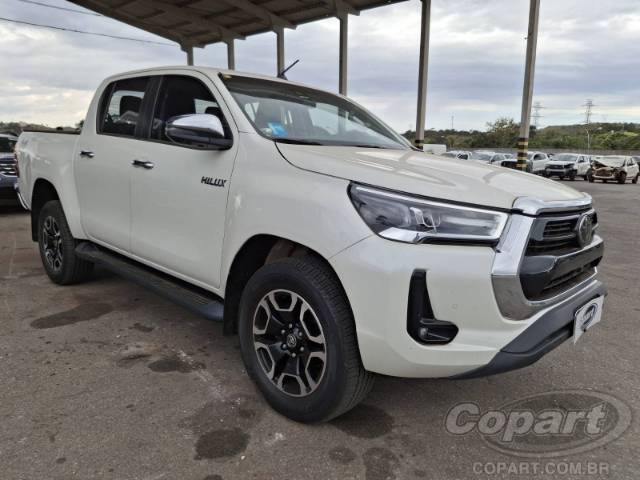2022 TOYOTA HILUX CD 
