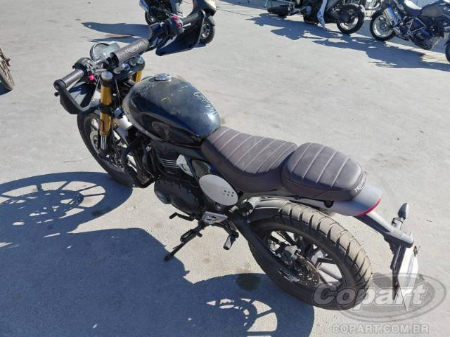 2025 TRIUMPH SCRAMBLER 