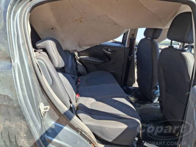 2015 FIAT PALIO 