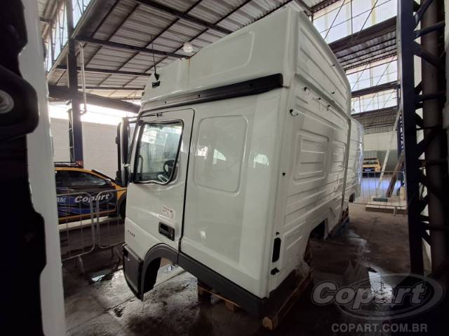 0 MERCEDES BENZ CABINE 