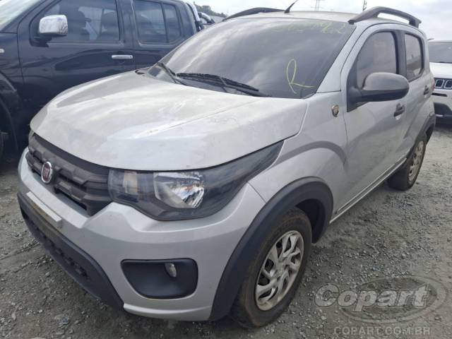 2017 FIAT MOBI 